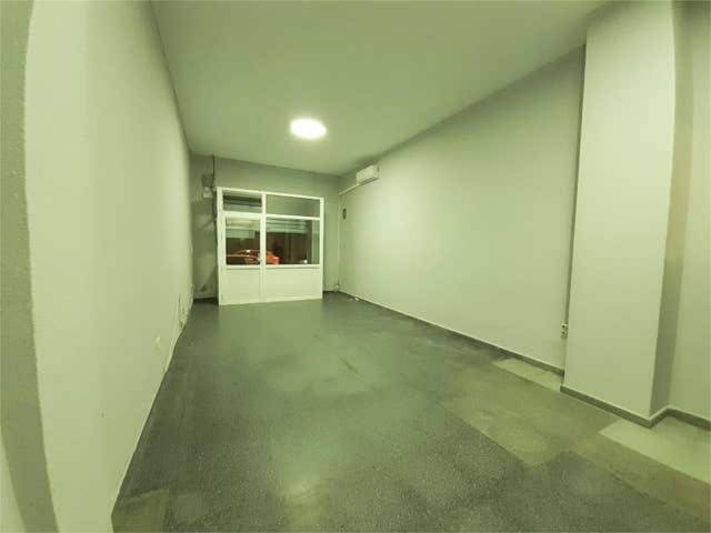 Local comercial en Alquiler en Torrellano