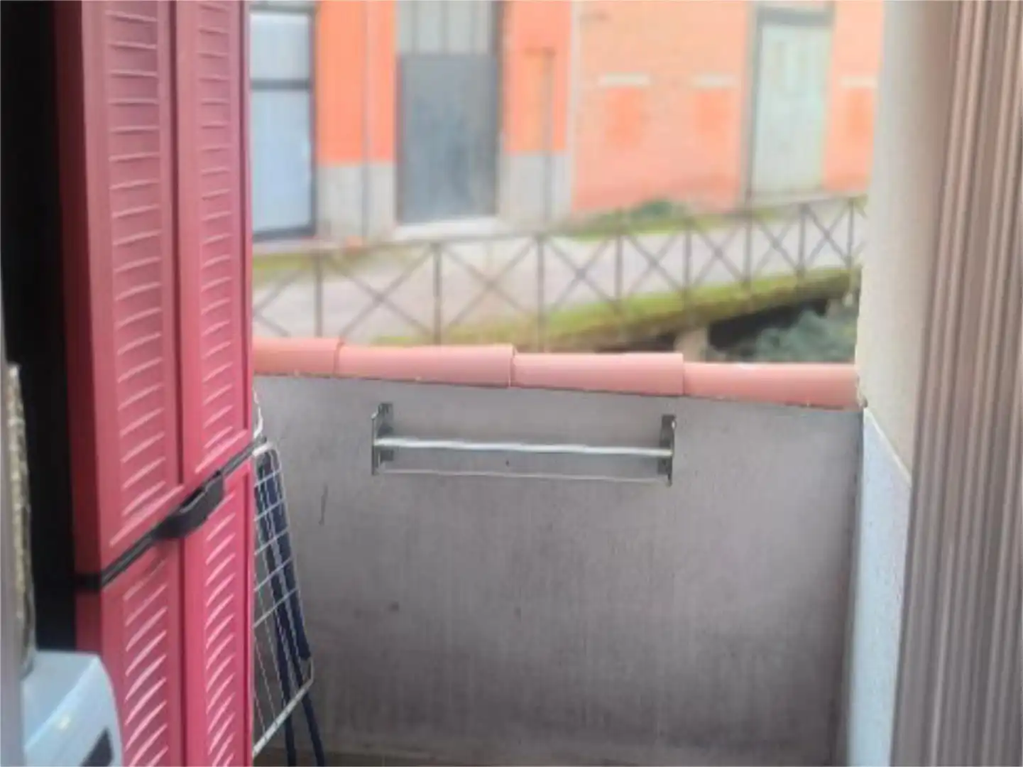 Piso en venta en Calle del Vejero, 18, Jarandilla de la Vera Terraza de Piso en venta en Jarandilla de la Vera con Calefacción, Parquet y Amueblado