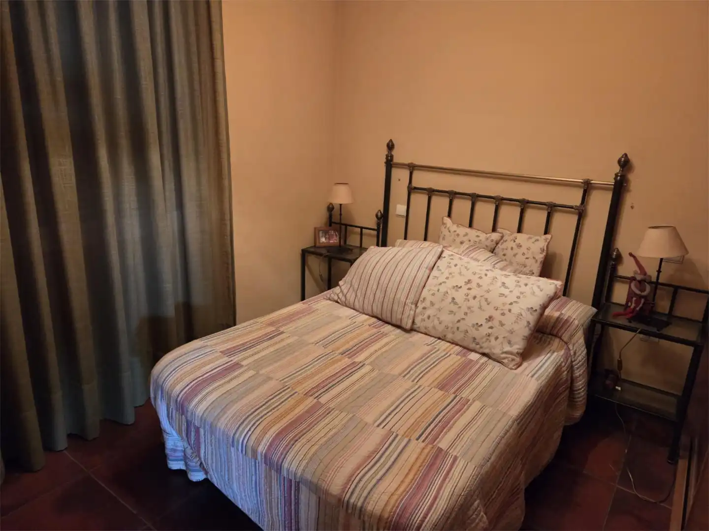 Habitación de Casa adosada en venta en Lobón con Aire acondicionado, Calefacción y Terraza
