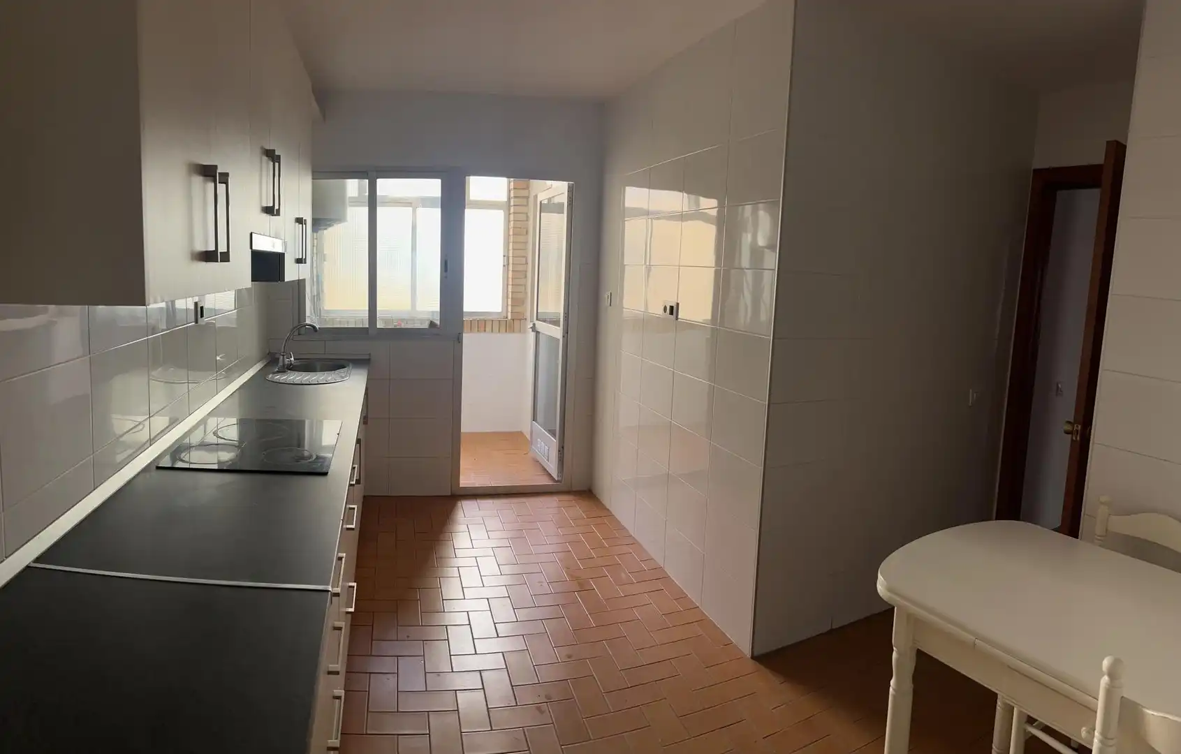 Piso en venta en Avenida de Blas Infante, 74, Nueva Andalucía