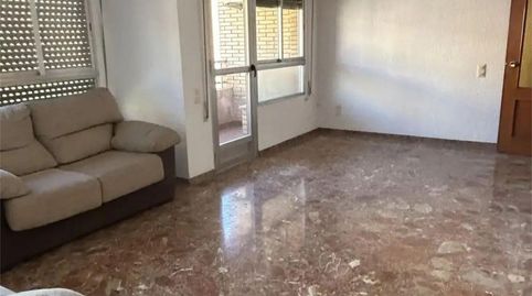 Foto 2 de Piso en venta en Avenida de Blas Infante, 74, Nueva Andalucía, Almería Capital