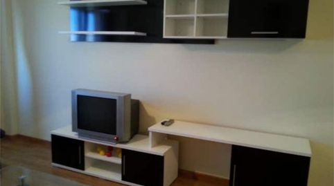 Foto 2 de Piso de alquiler en Padul, Granada