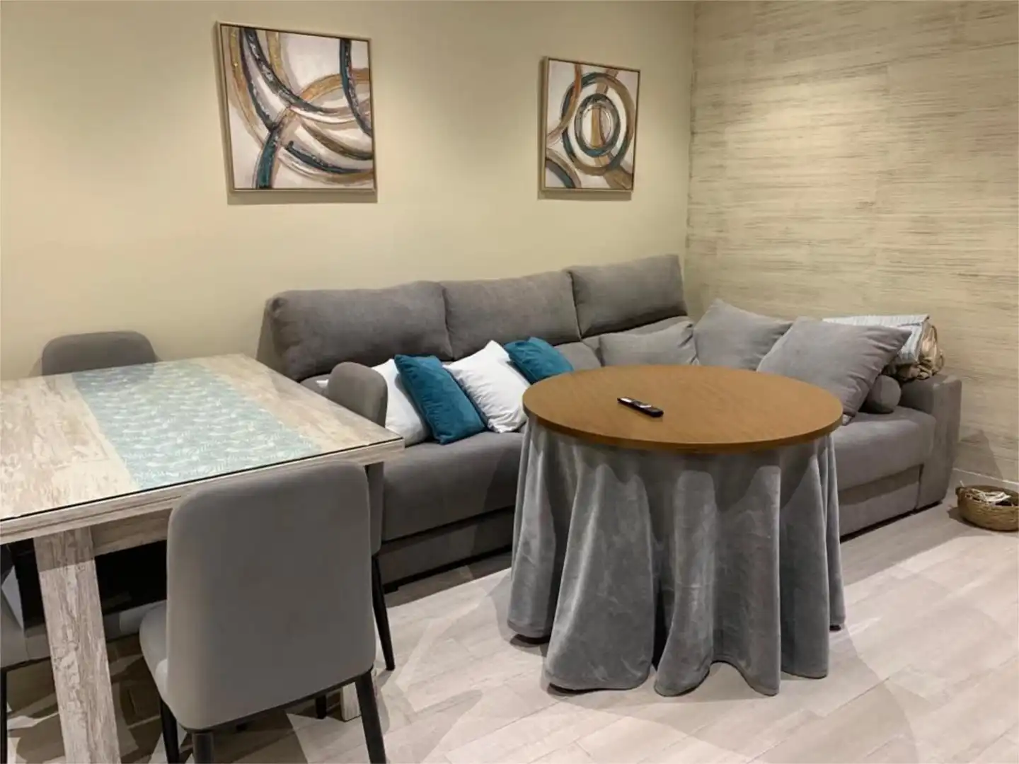 Living room of Flat for rent in Peal de Becerro  with Air Conditioner, Furnished and Balcony