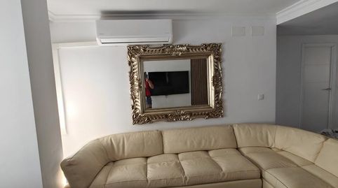 Foto 2 von Wohnung zur Miete in Avenida de la Paz, 79, El Plantinar – Avda. La Paz - El Juncal, Sevilla Capital
