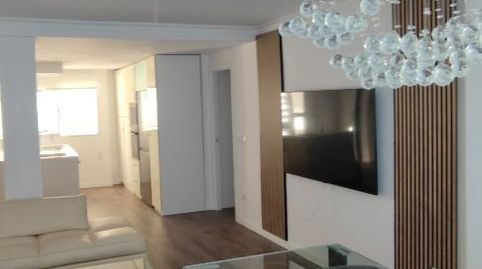 Foto 3 von Wohnung zur Miete in Avenida de la Paz, 79, El Plantinar – Avda. La Paz - El Juncal, Sevilla Capital