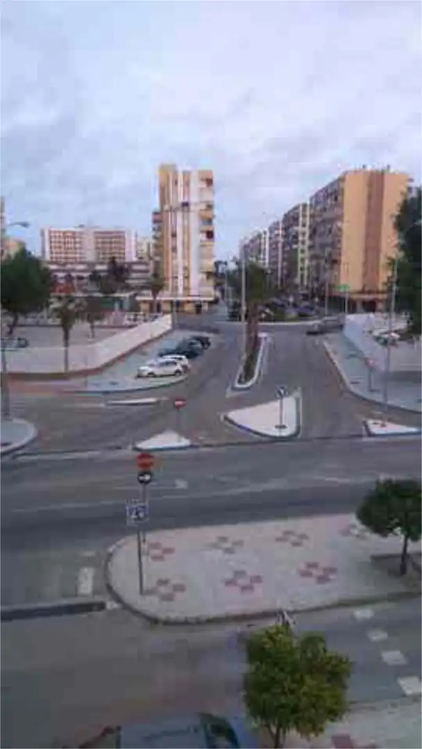 Vista exterior de Piso de alquiler en Vélez-Málaga con Terraza y Piscina