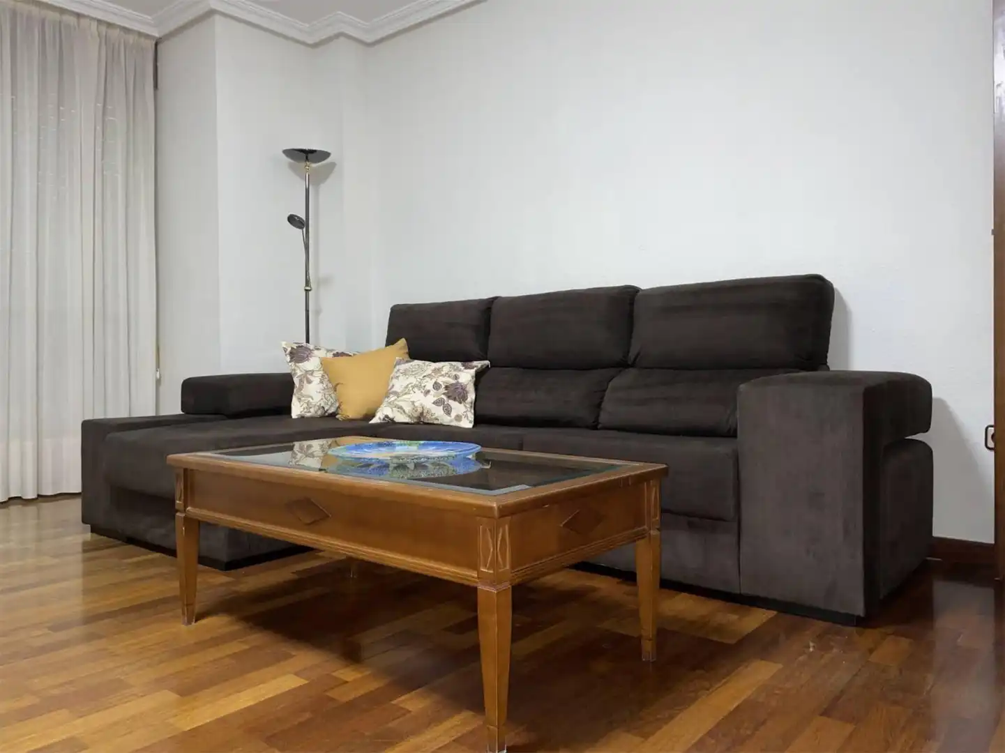 Sala d'estar de Pis de lloguer en Alicante / Alacant amb Aire condicionat, Calefacció i Parquet