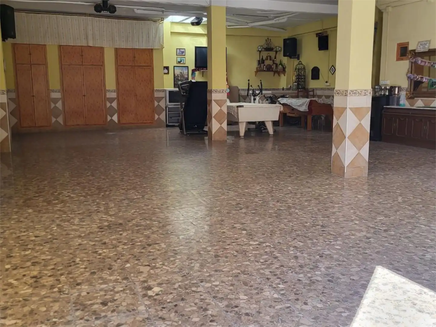 Casa adosada en venta en  Sevilla Capital con Aire acondicionado, Terraza y Balcón