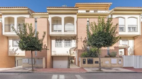 Foto 4 von Einfamilien-Reihenhaus zum Verkauf in Calle Santiago Grisolía, 20, San Miguel, Armilla