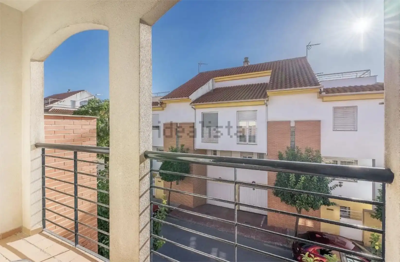 Einfamilien-Reihenhaus zum Verkauf in Calle Santiago Grisolía, 20, San Miguel Außenansicht von Einfamilien-Reihenhaus zum Verkauf in Armilla mit Klimaanlage und Balkon