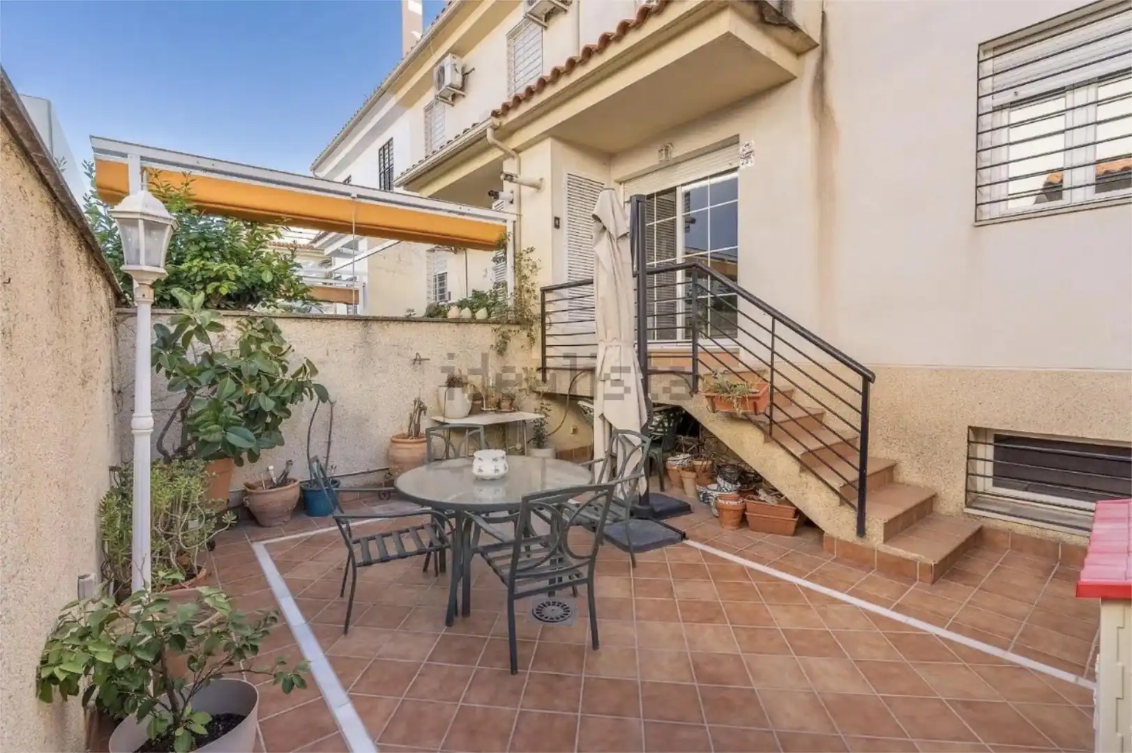 Einfamilien-Reihenhaus zum Verkauf in Calle Santiago Grisolía, 20, San Miguel Terrasse von Einfamilien-Reihenhaus zum Verkauf in Armilla mit Klimaanlage und Balkon