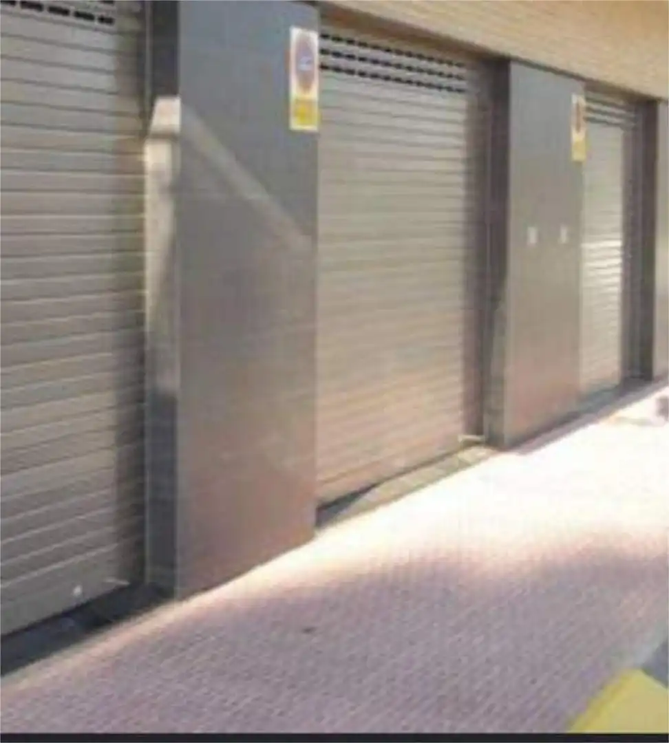 Vista exterior de Trastero de alquiler en Almería