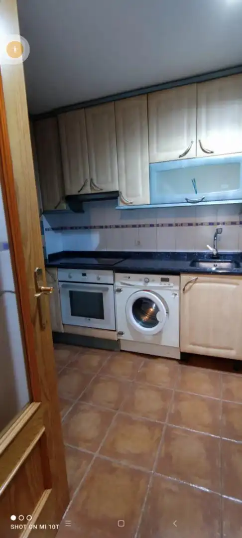 Küche von Wohnung zum Verkauf in Espirdo mit Heizung, Terrasse und Abstellraum