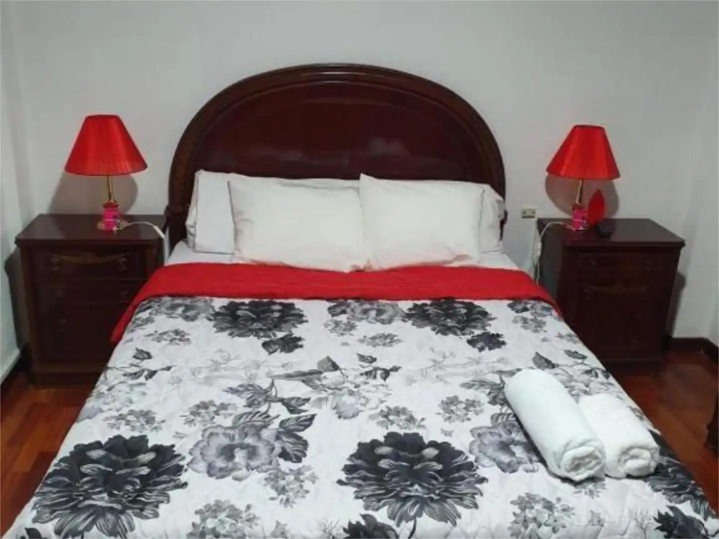 Piso en venta en Rúa Maceiras, 22, Teis Habitación de Piso en venta en Vigo con Calefacción y Amueblado