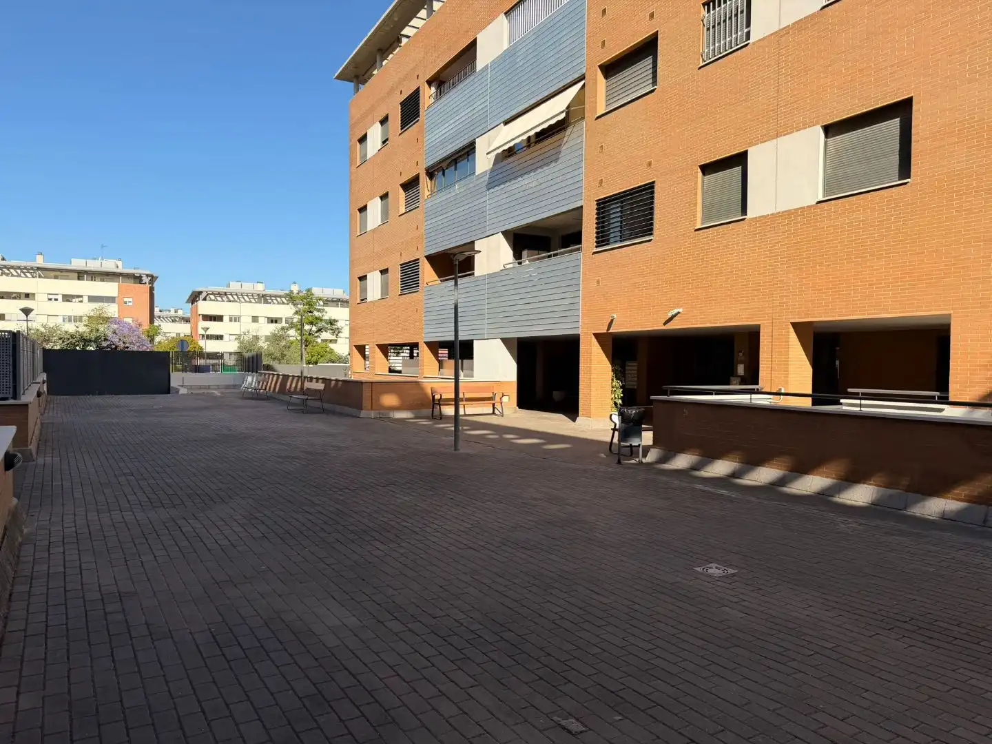 Wohnung zum Verkauf in Calle Sócrates, 1, Nuevo Bulevar Außenansicht von Wohnung zum Verkauf in Mairena del Aljarafe mit Klimaanlage, Terrasse und Schwimmbad