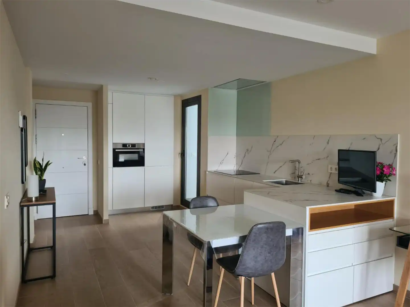 Flat for sale in Calle Pablo Iglesias, 3, Caballero Bonald - San José Obrero - Guadalcacín Kitchen of Flat for sale in Jerez de la Frontera with Air Conditioner, Private garden and Terrace