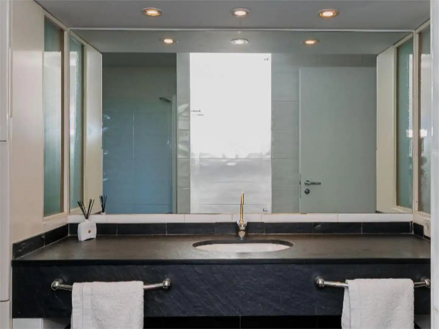 Houses for sale in Calle Petrer, 16, Puerto Bathroom of Houses for sale in Jávea / Xàbia with Air Conditioner, Heating and Private garden
