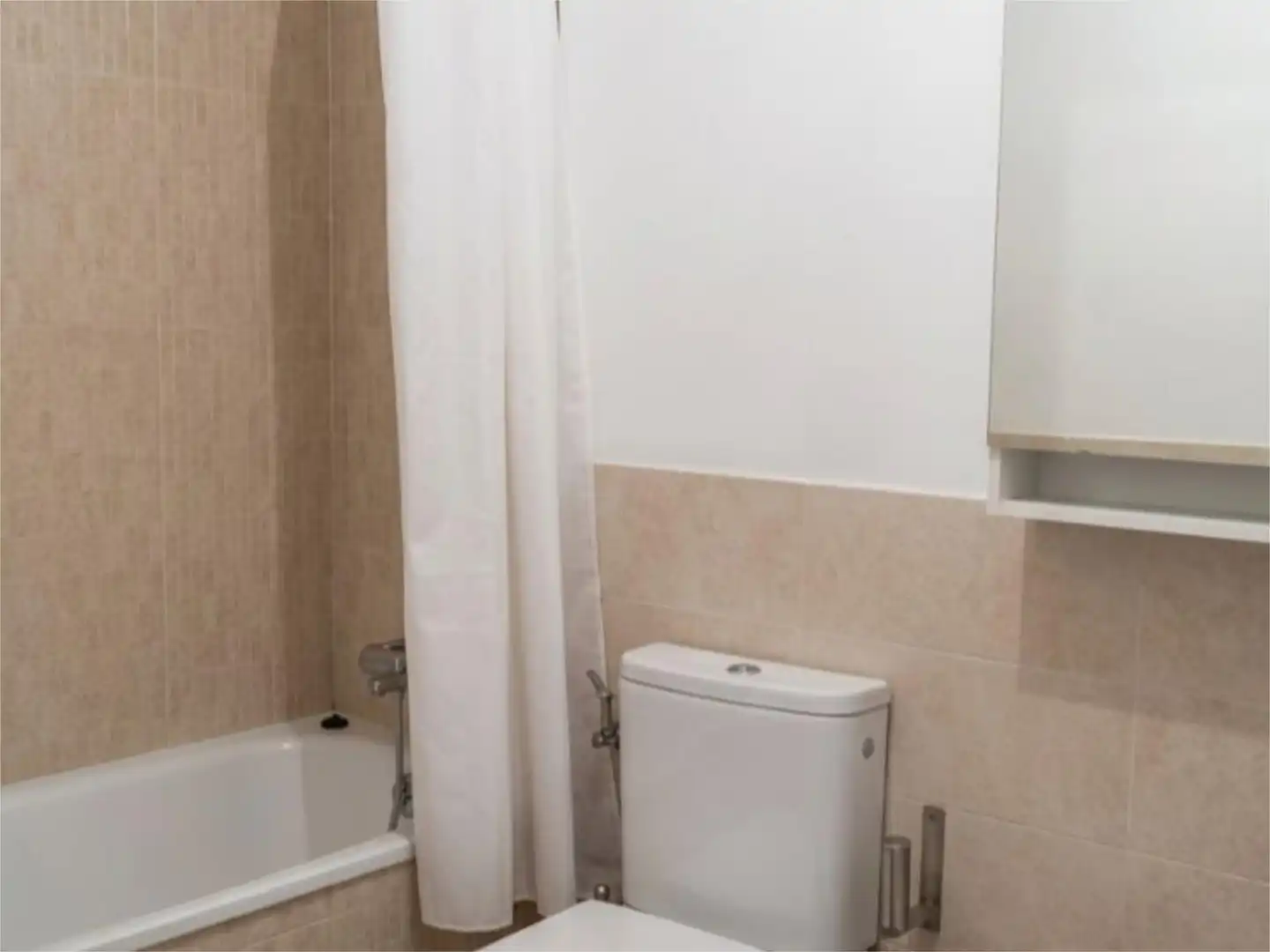 Baño de Piso en venta en Camas con Aire acondicionado, Calefacción y Terraza