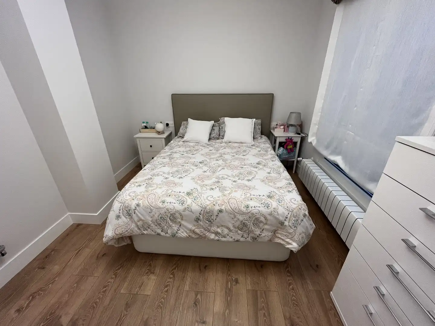 Piso en venta en Gardoki Kardenalaren Kalea, 11, Ensanche - Moyua - Diputación Habitación de Piso en venta en Bilbao con Balcón