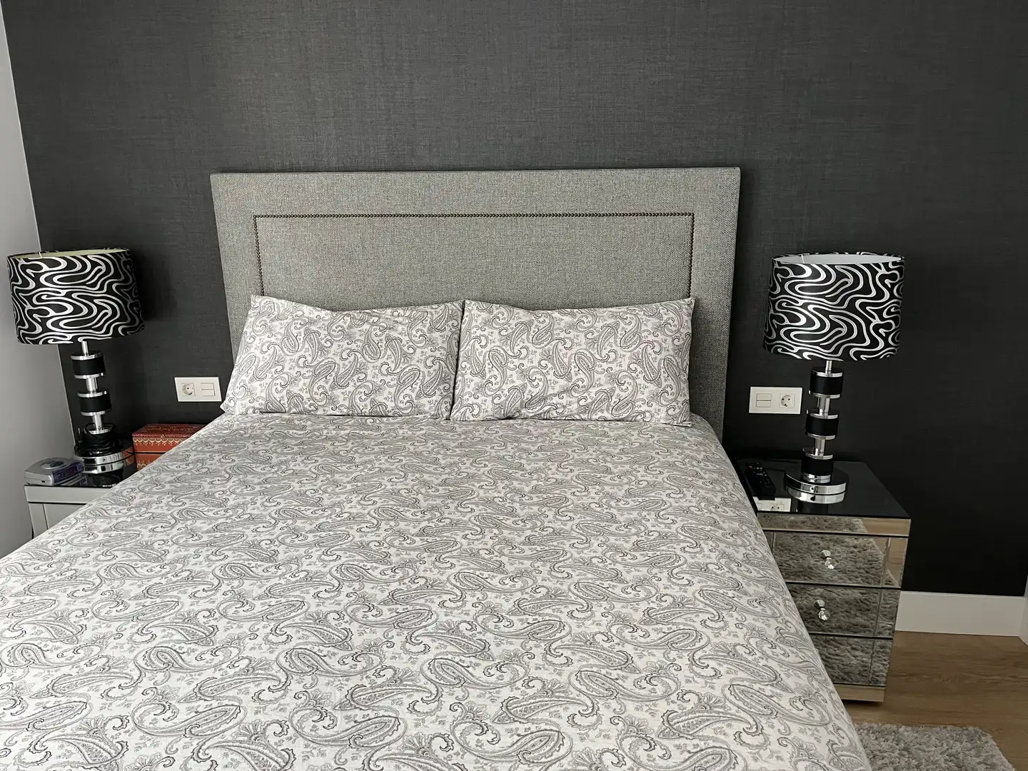 Piso en venta en Gardoki Kardenalaren Kalea, 11, Ensanche - Moyua - Diputación Habitación de Piso en venta en Bilbao con Balcón
