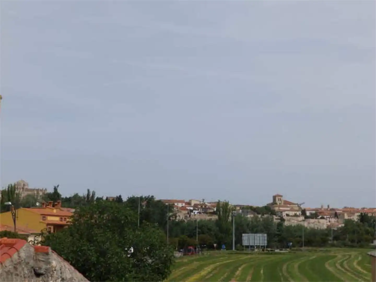 Casa o xalet en venda a Pinilla Casa o xalet en venda en Zamora Capital amb Jardí privat, Terrassa i Traster