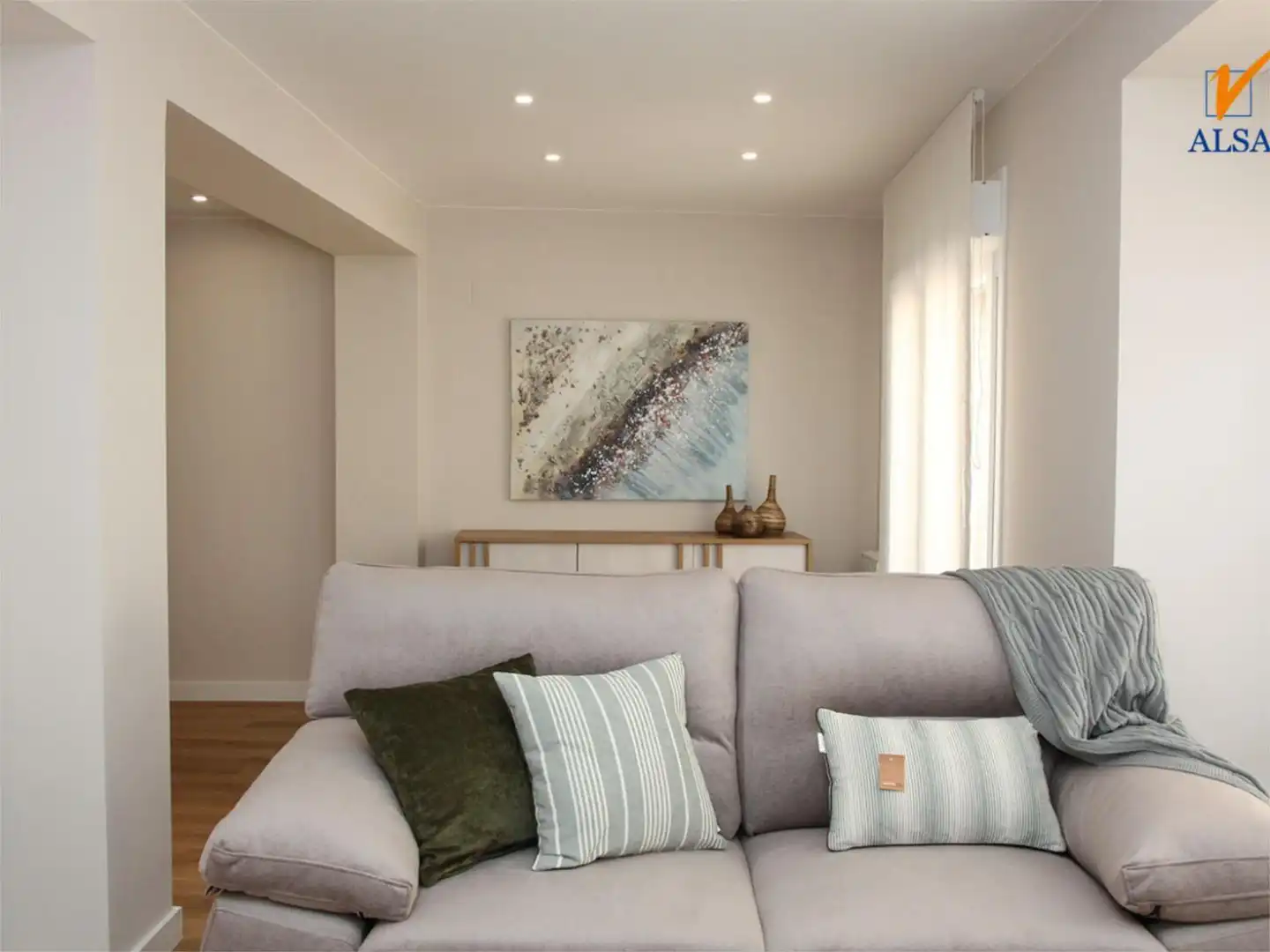 Wohnzimmer von Wohnung zum Verkauf in Tauste mit Klimaanlage, Terrasse und Balkon