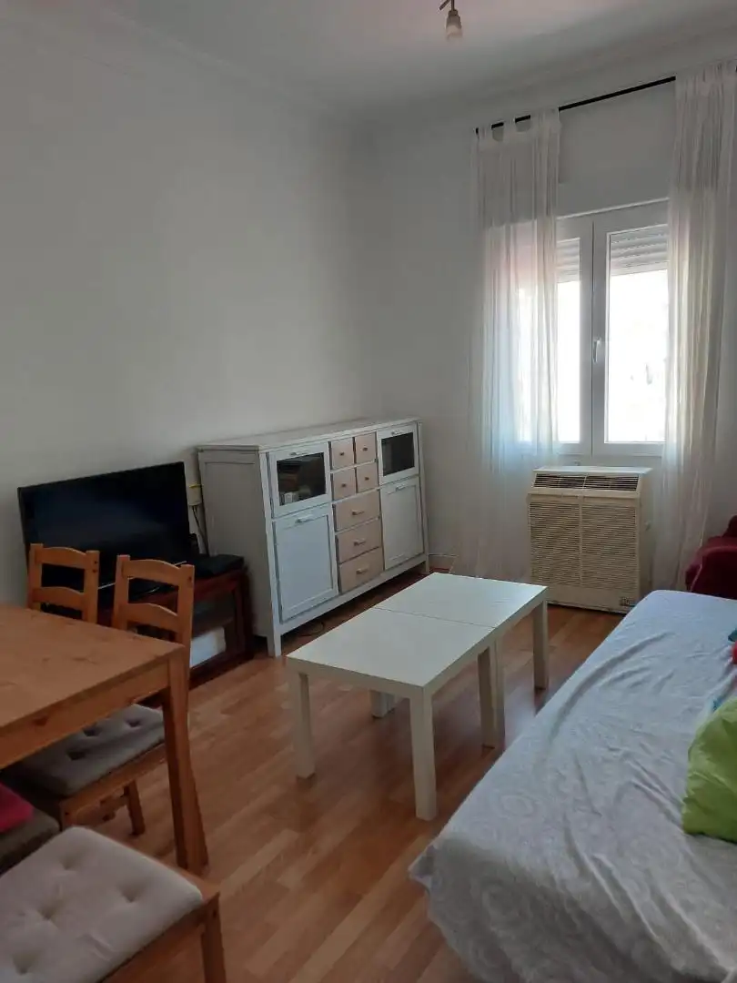 Habitación en Calle de Joaquín María López, Gaztambide Sala de estar de Piso para compartir en Madrid con Calefacción, Amueblado y Horno