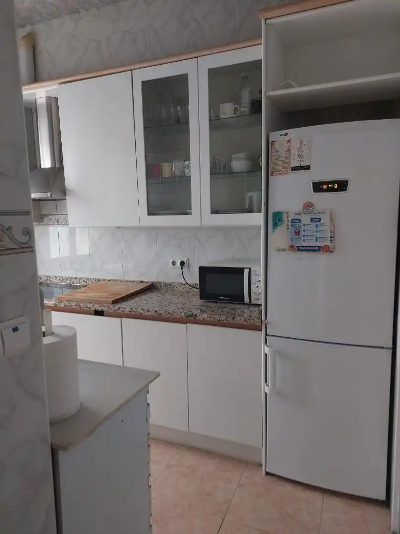 Habitación en Calle de Joaquín María López, Gaztambide Cocina de Piso para compartir en Madrid con Calefacción, Amueblado y Horno
