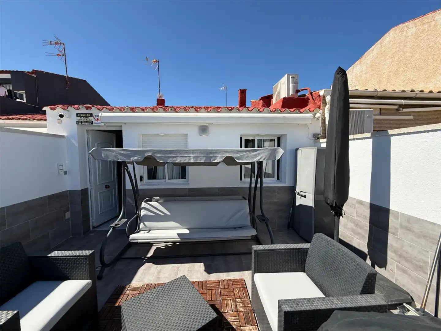 Terraza de Piso en venta en Torrevieja con Aire acondicionado, Calefacción y Jardín privado