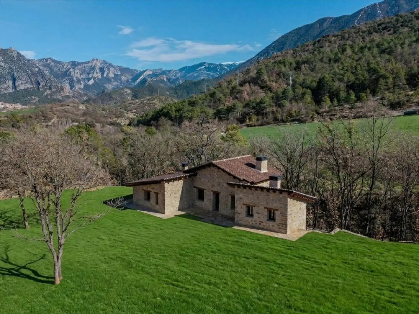 Exterior view of Houses for sale in Coll de Nargó