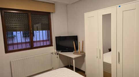 Foto 2 de Habitación en Calle del General Elorza, 27, Salesas - Foncalada - Campoamor, Oviedo