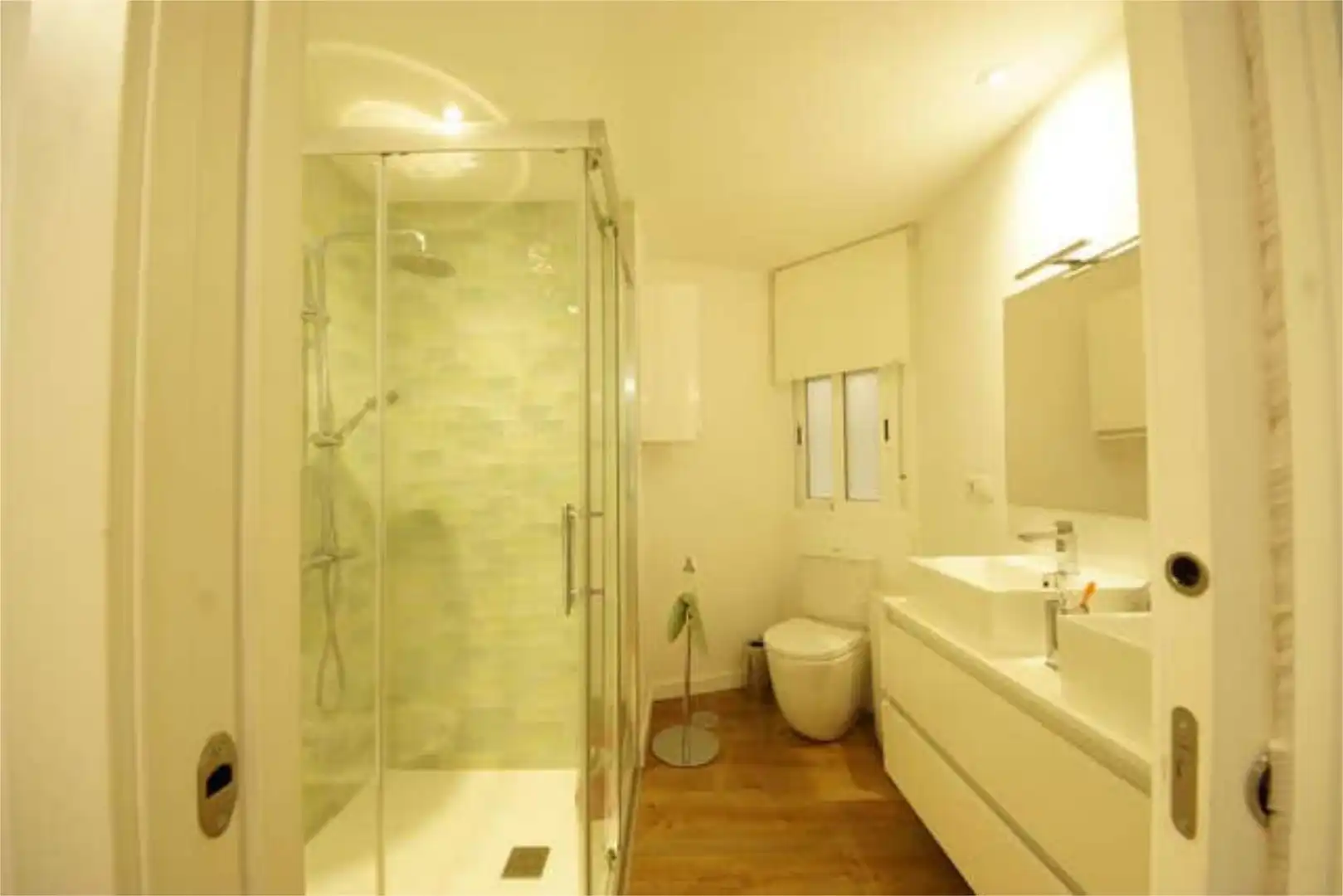 Apartamento en venta en San Pedro de Alcántara pueblo Baño de Apartamento en venta en Marbella