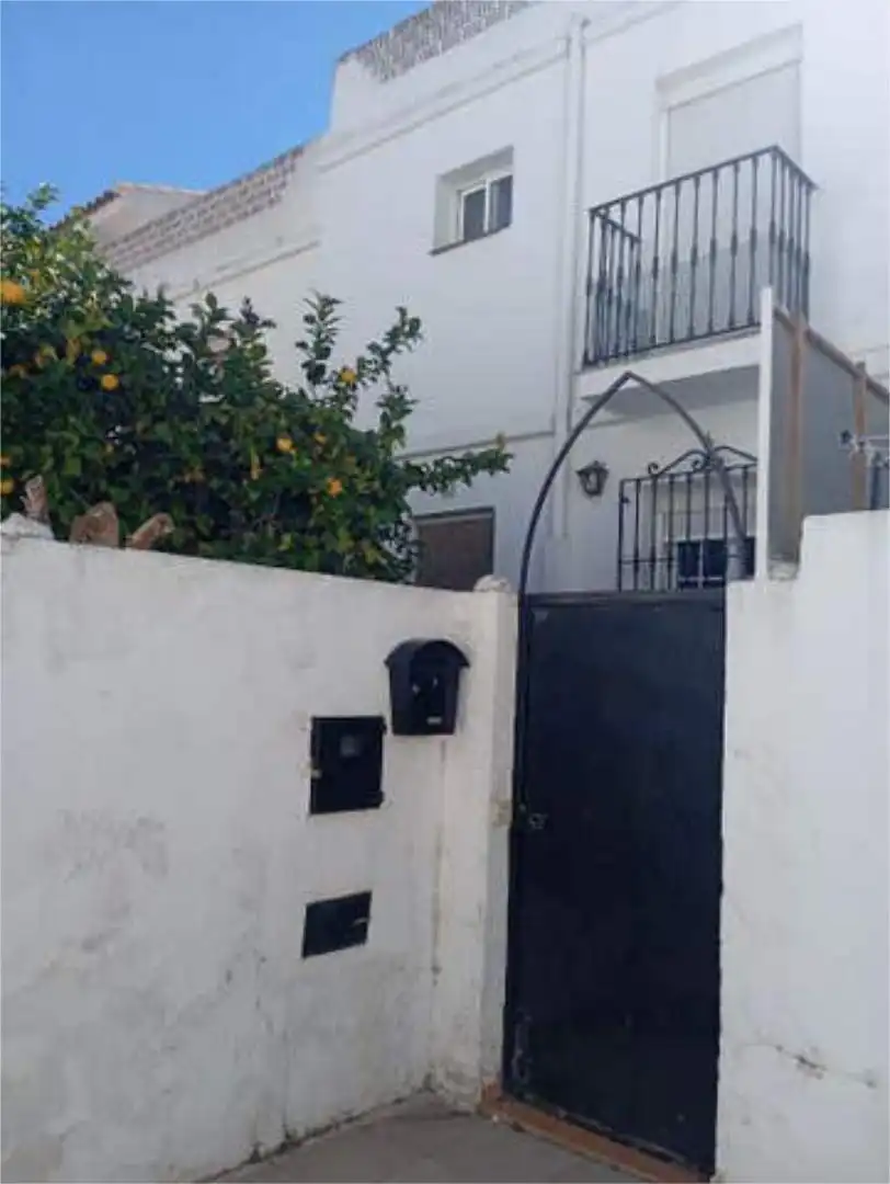 Vista exterior de Casa o chalet en venta en Honrubia de la Cuesta