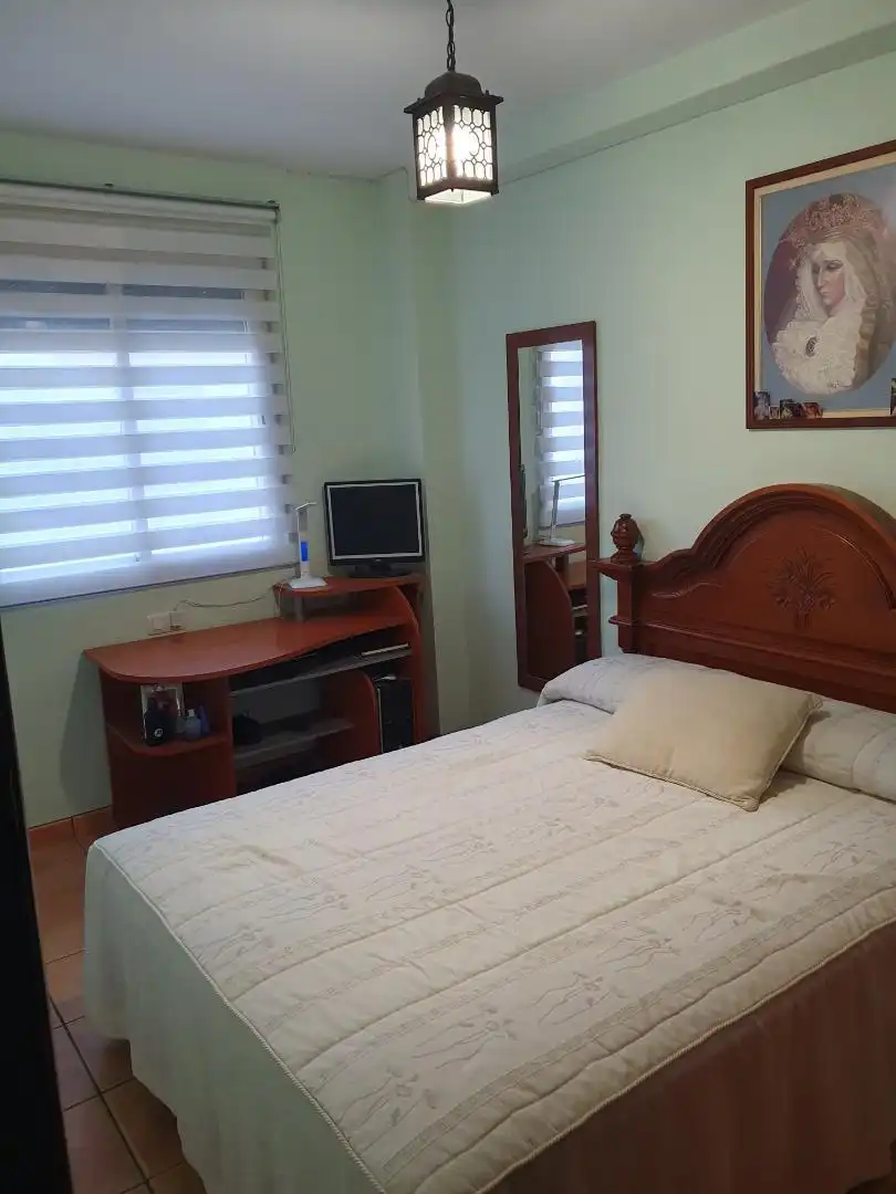 Casa adosada en venda a Calle Pedro de Valdivia, 38, Residencial Triana - Barrio Alto Dormitori de Casa adosada en venda en Las Gabias