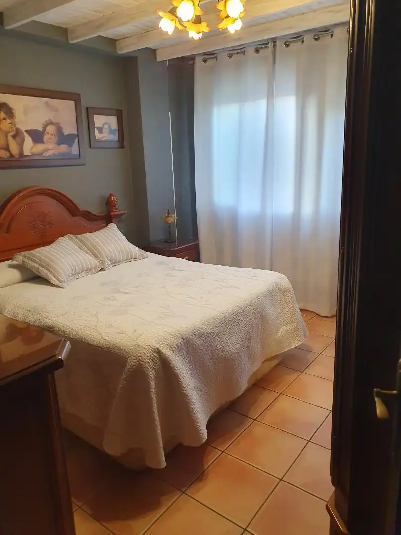Casa adosada en venda a Calle Pedro de Valdivia, 38, Residencial Triana - Barrio Alto Dormitori de Casa adosada en venda en Las Gabias