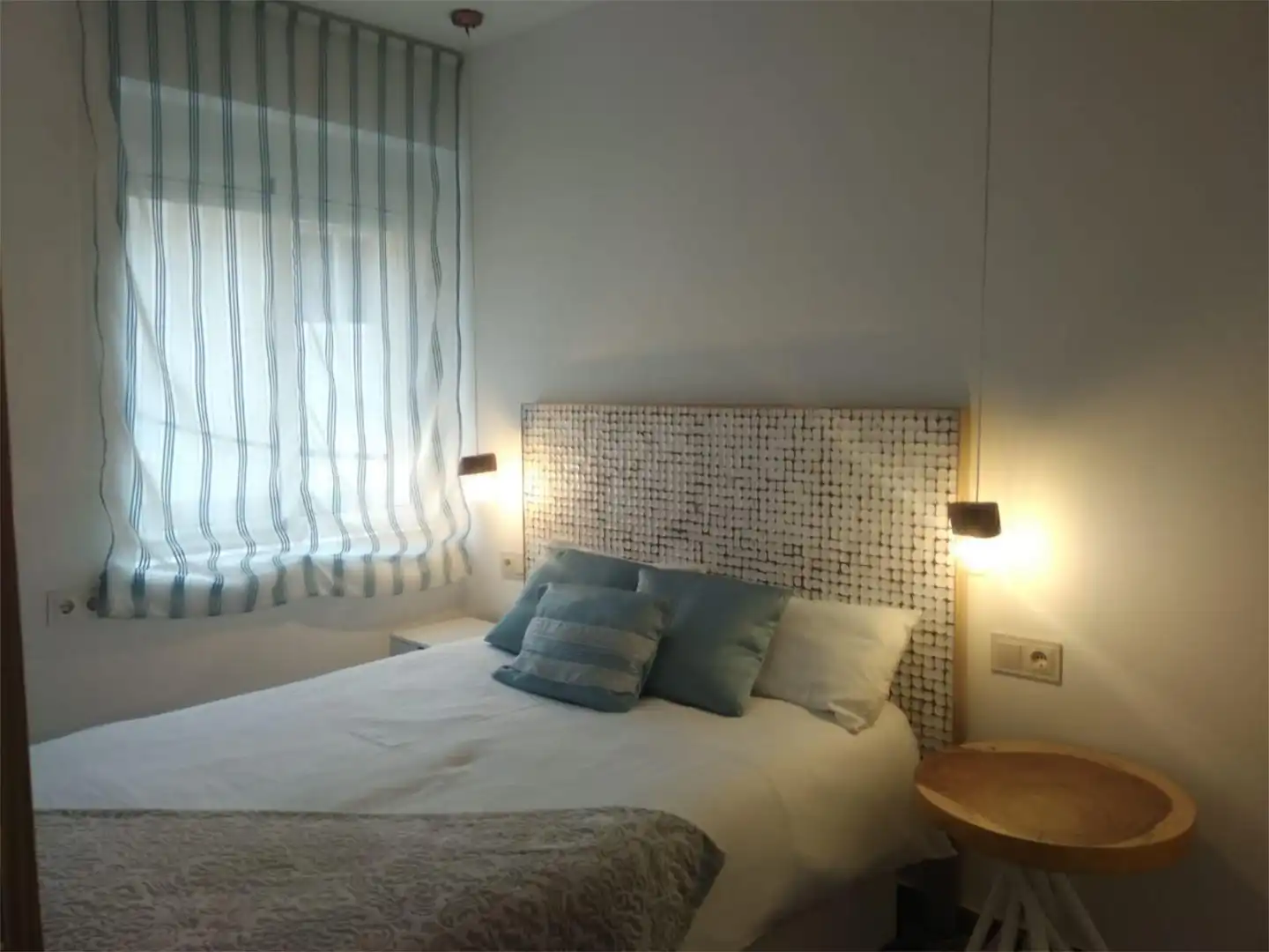 Habitación de Piso de alquiler en  Jaén Capital con Aire acondicionado, Calefacción y Amueblado