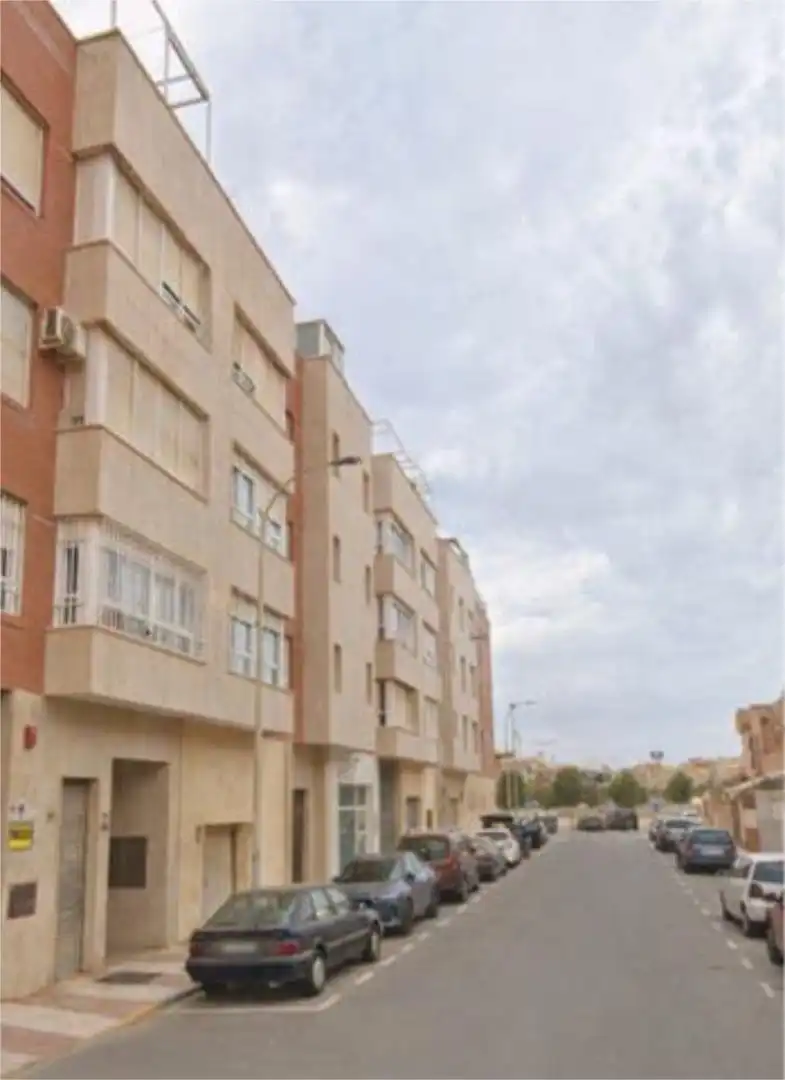 Vista exterior de Piso en venta en Roquetas de Mar
