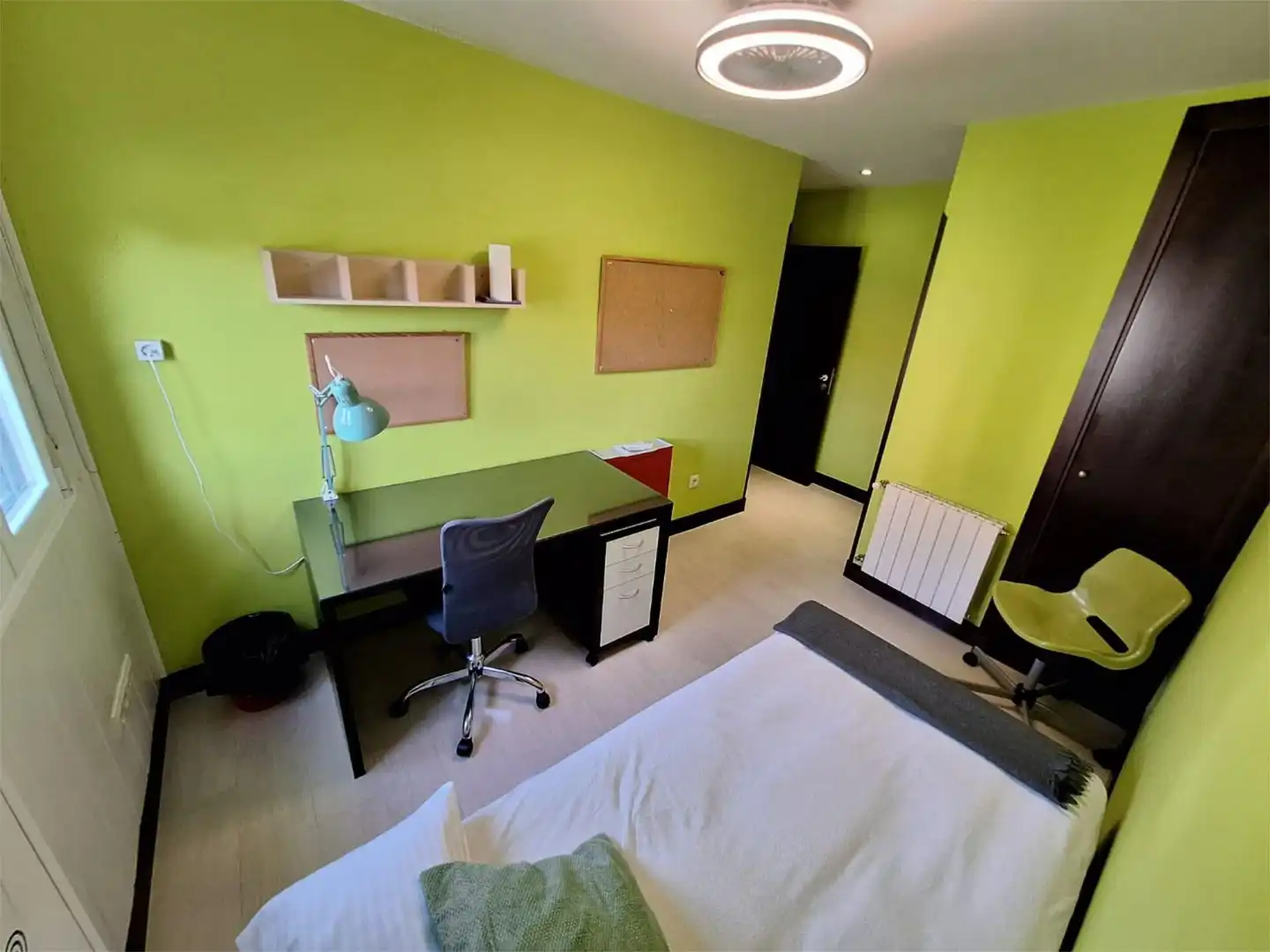 Habitación en Calle Tajo, 1, El Bosque Habitación de Casa o chalet para compartir en Villaviciosa de Odón con Calefacción
