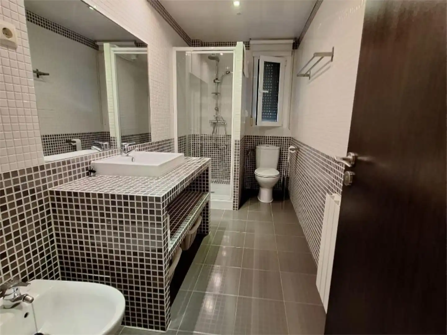Habitación en Calle Tajo, 1, El Bosque Baño de Casa o chalet para compartir en Villaviciosa de Odón con Calefacción
