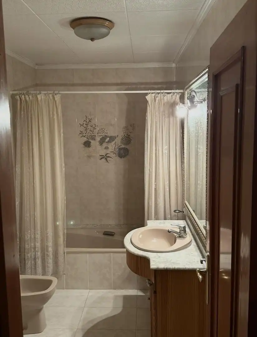 Detached homes for sale in Carrer del Bon Aire, 43, Albalat de la Ribera Bathroom of Detached homes for sale in Albalat de la Ribera with Terrace