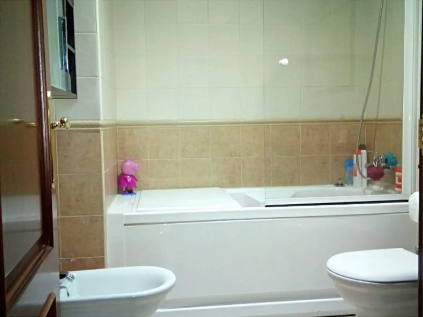 Piso en venta en Calle Leonardo da Vinci, 32, Carbajosa de la Sagrada Baño de Piso en venta en Carbajosa de la Sagrada con Calefacción, Jardín privado y Parquet