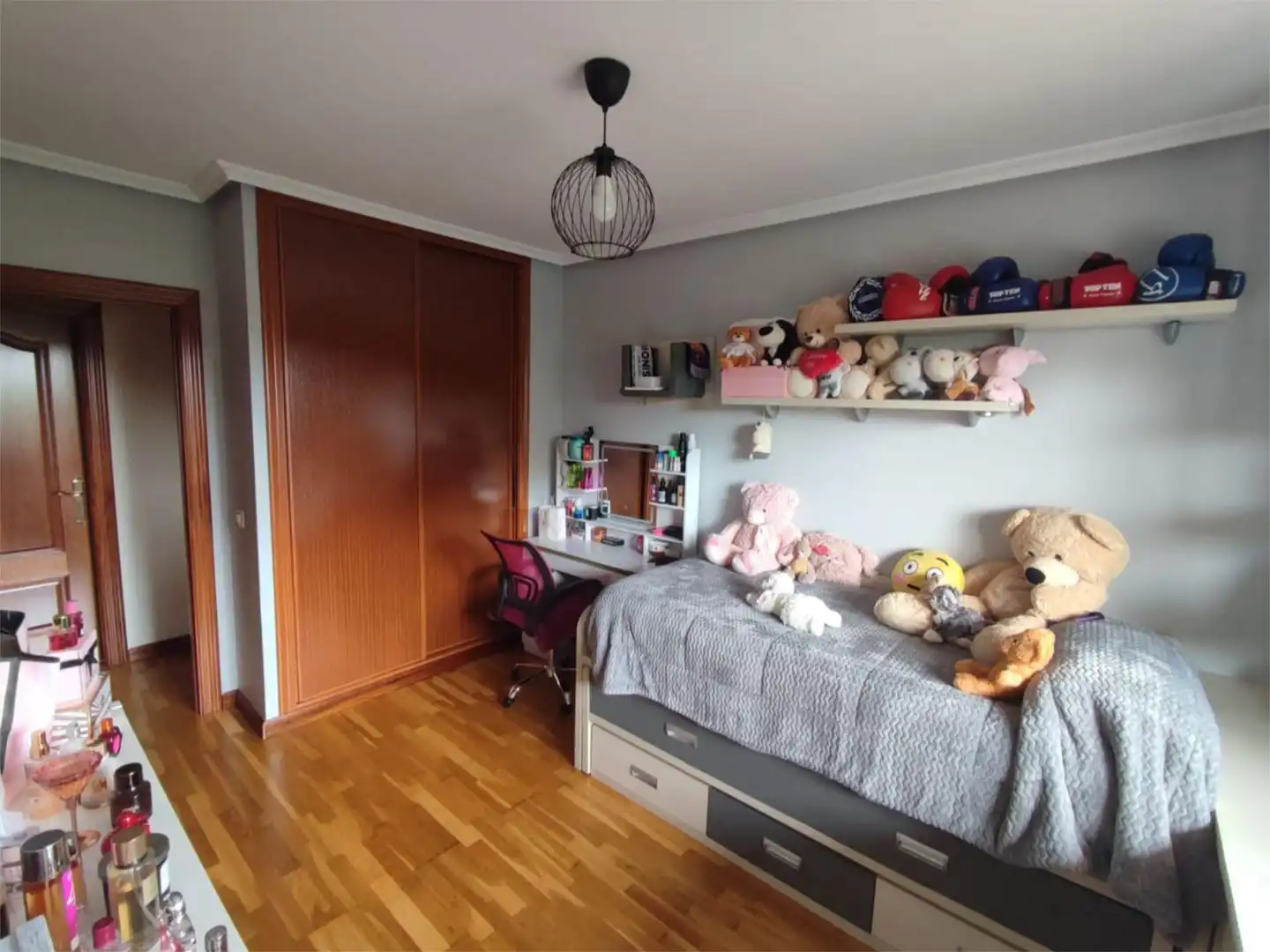 Piso en venta en Calle Leonardo da Vinci, 32, Carbajosa de la Sagrada Habitación de Piso en venta en Carbajosa de la Sagrada con Calefacción, Jardín privado y Parquet