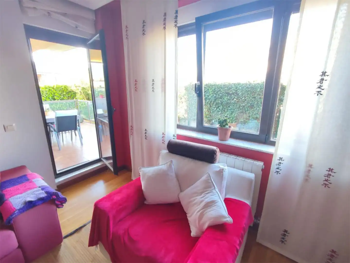 Piso en venta en Calle Leonardo da Vinci, 32, Carbajosa de la Sagrada Terraza de Piso en venta en Carbajosa de la Sagrada con Calefacción, Jardín privado y Parquet