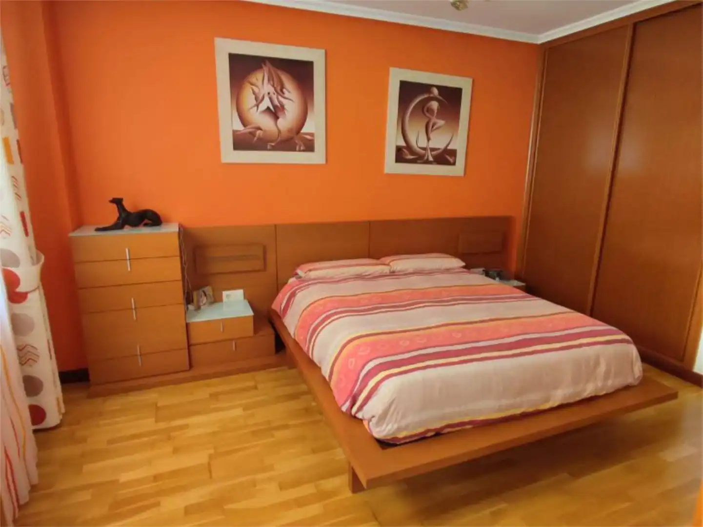 Piso en venta en Calle Leonardo da Vinci, 32, Carbajosa de la Sagrada Habitación de Piso en venta en Carbajosa de la Sagrada con Calefacción, Jardín privado y Parquet