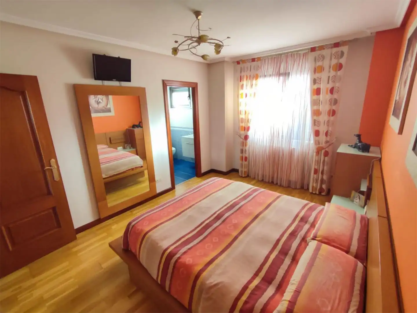 Piso en venta en Calle Leonardo da Vinci, 32, Carbajosa de la Sagrada Habitación de Piso en venta en Carbajosa de la Sagrada con Calefacción, Jardín privado y Parquet
