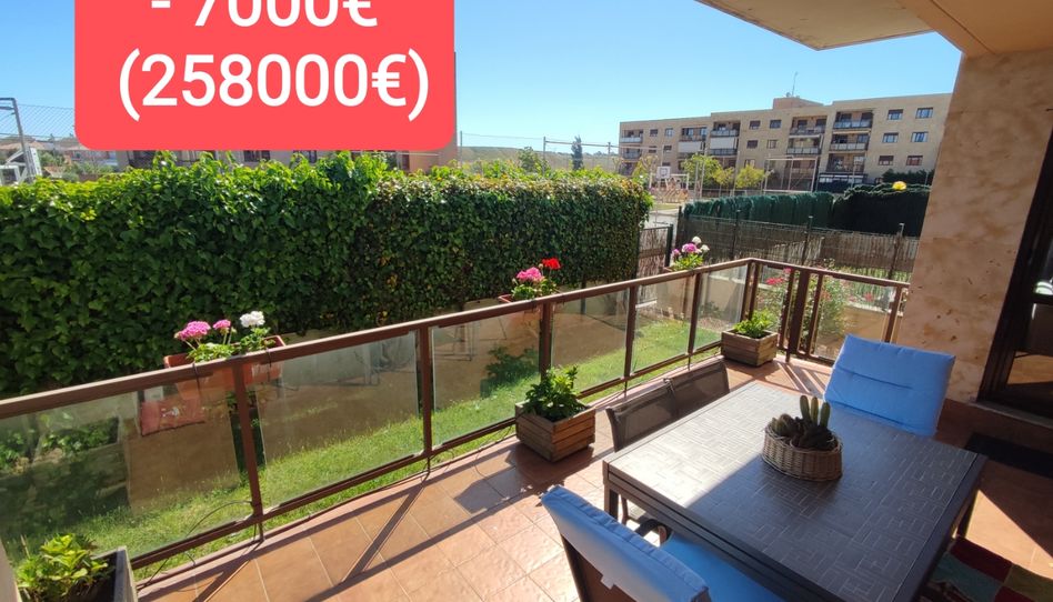 Piso en venta en Calle Leonardo Da Vinci, 32, Carbajosa de la Sagrada, Salamanca - imagen 1 Foto 1 de Piso en venta en Calle Leonardo Da Vinci, 32, Carbajosa de la Sagrada, Salamanca