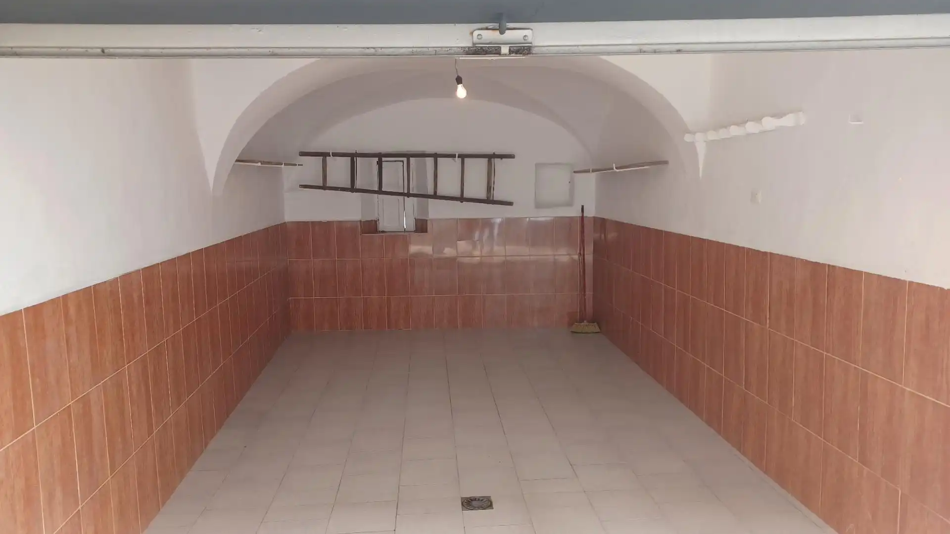 Casa adosada en venta en Alcuéscar con Amueblado