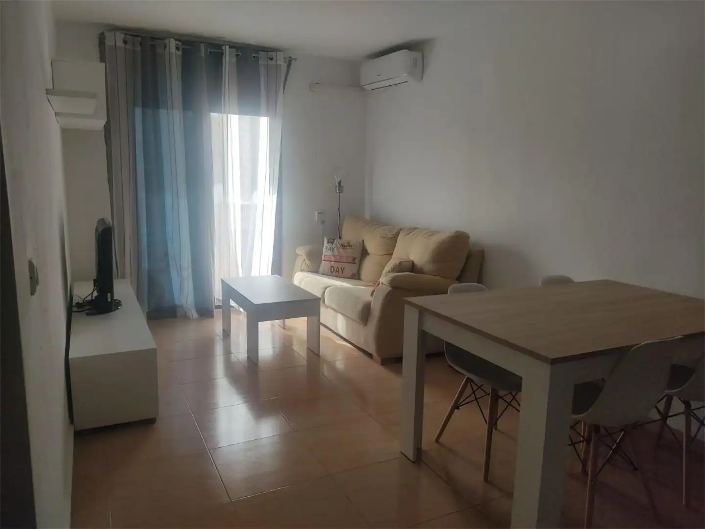 Pis de lloguer a Sector V