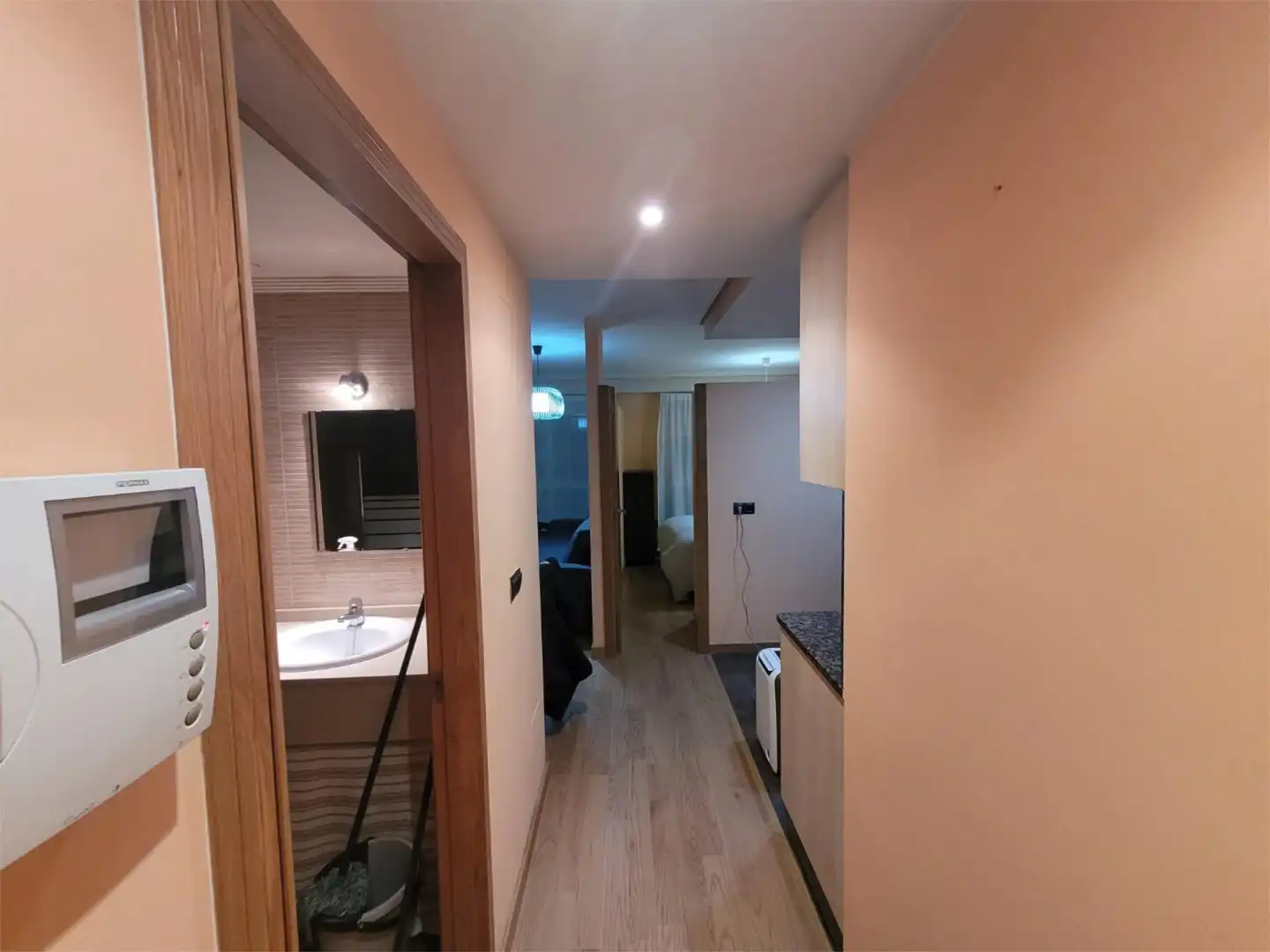 Estudio de alquiler en Vigo  con Calefacción, Parquet y Trastero