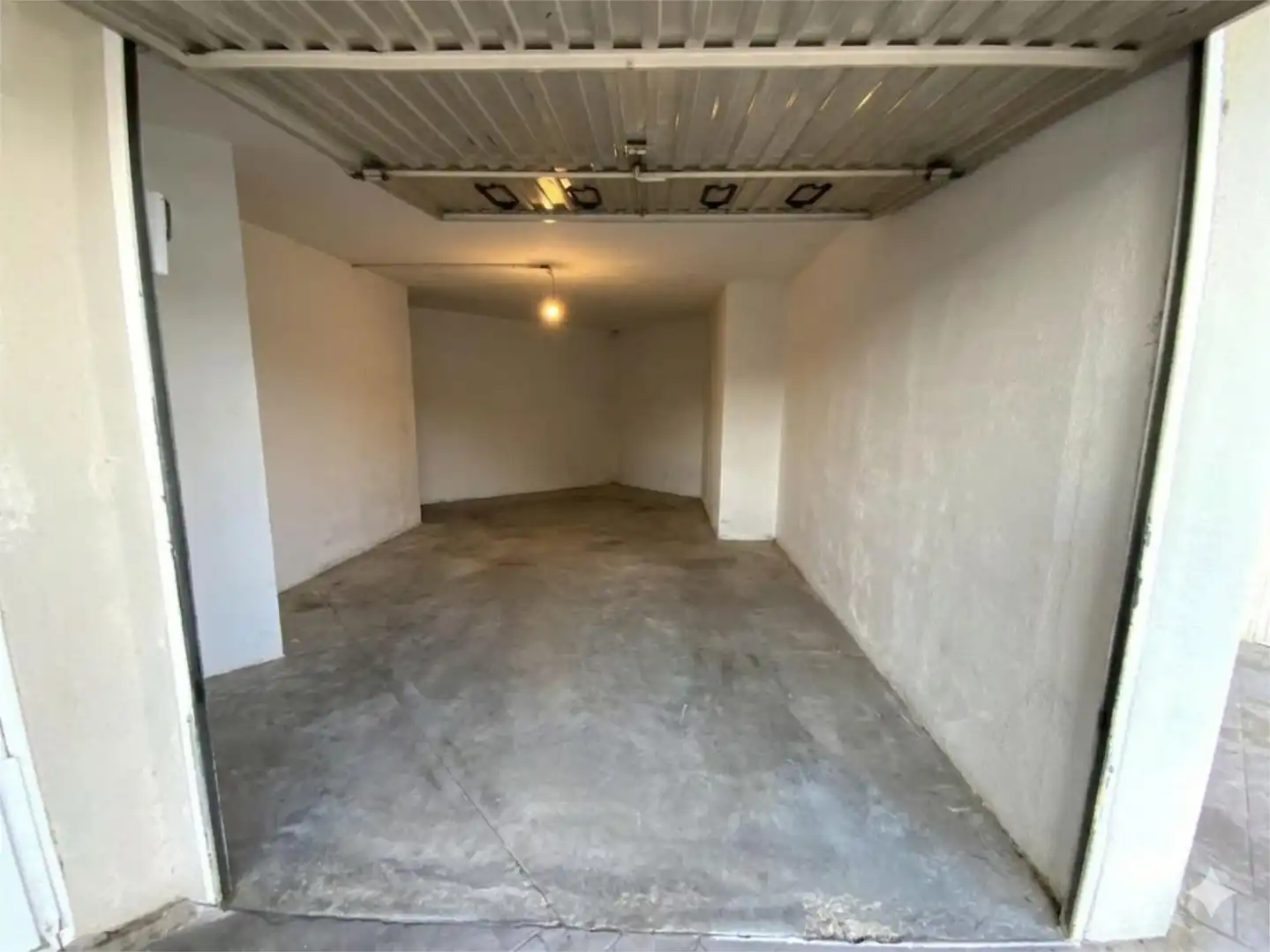 Piso en venta en Calle Rosalía de Castro, 21, Casco Antiguo Piso en venta en Majadahonda con Terraza y Piscina